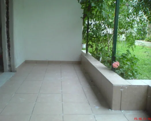 Palaia Fokaia – Renovated 45 sqm Apartment, Just 50m from the Beach, with Garden Access